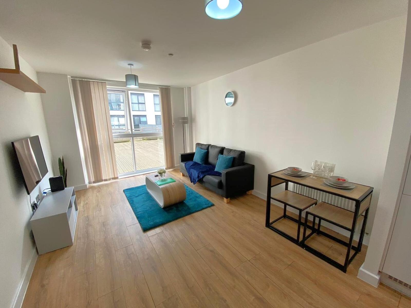 Deluxe Central Apartment - Fast Wifi- Utilitia Arena - Icc - Sea Life Centre Бирмингем Экстерьер фото