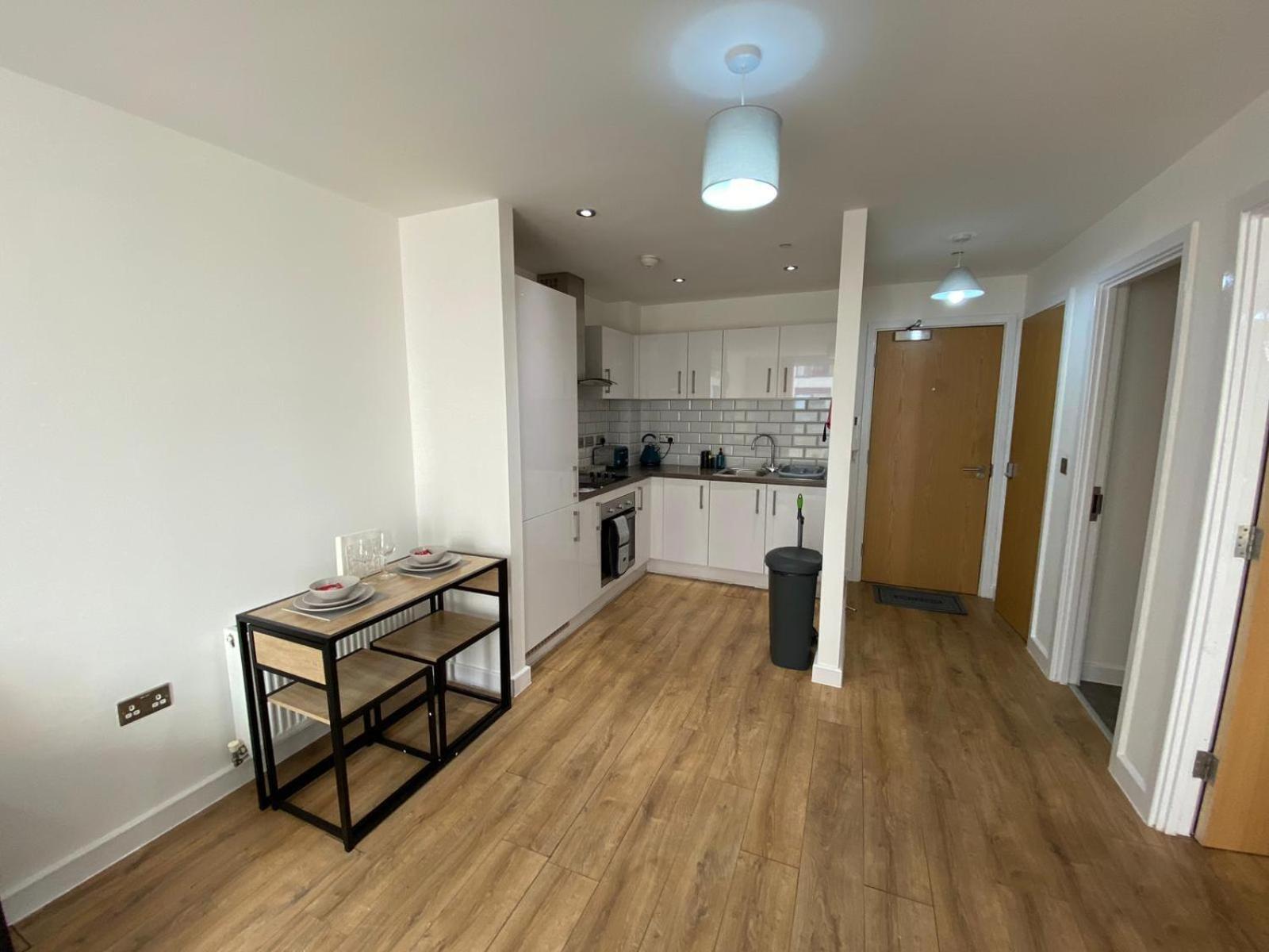 Deluxe Central Apartment - Fast Wifi- Utilitia Arena - Icc - Sea Life Centre Бирмингем Экстерьер фото